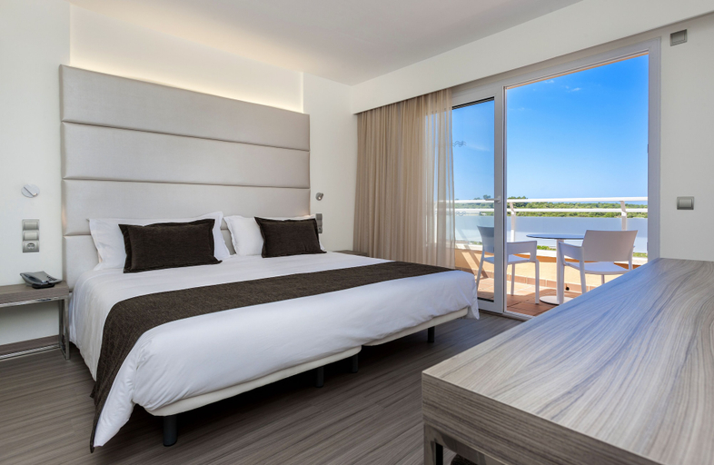 Bedroom 3, Insotel Cala Mandía All Inclusive Resort & Spa, Baleares