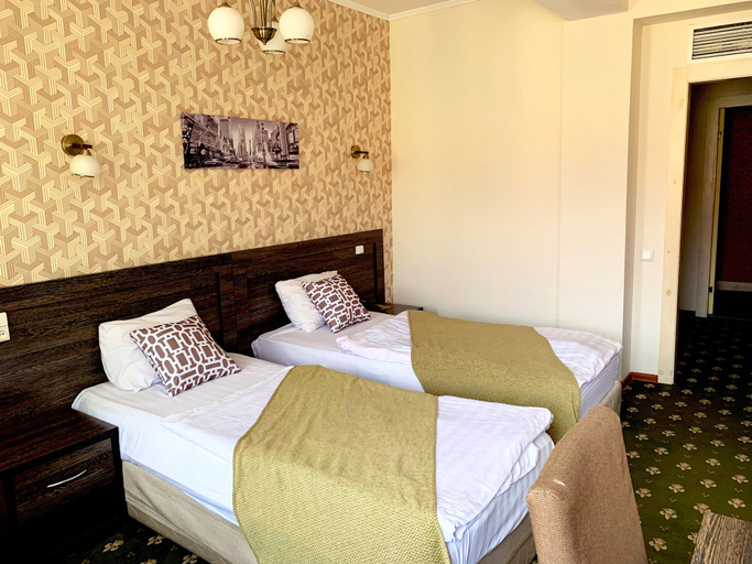 Bedroom 2, Golden Palace Hotel, Almaty