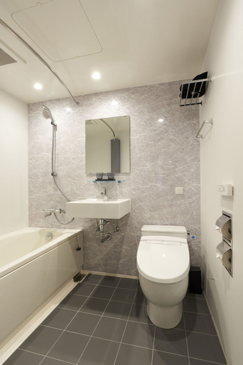 Bathroom 5, Cross Life Hakata Yanagibashi（ORIX HOTELS & RESORTS）, Fukuoka