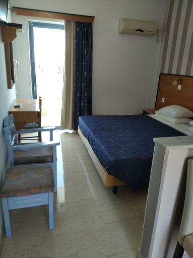 Bedroom 4, Paraschos Studios, South Aegean