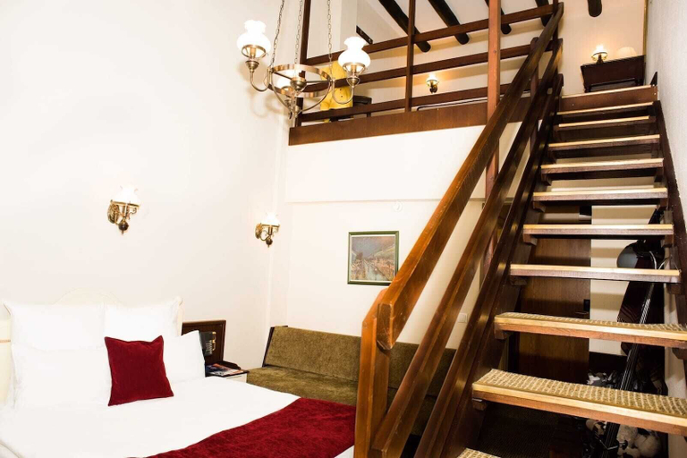 Bedroom 4, Kartal Hotel, Merkez