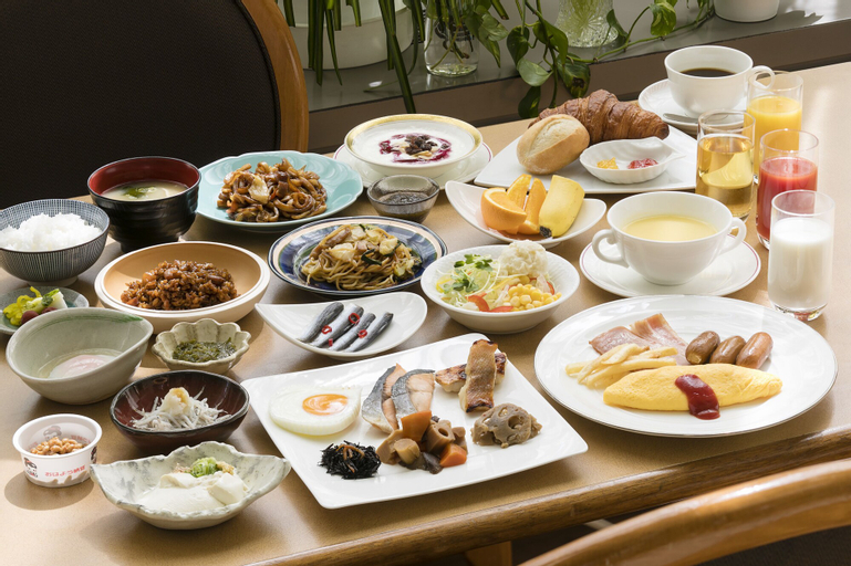 Food & Drinks 23