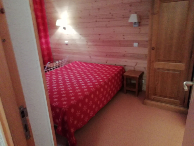 Bedroom 2, VVF Résidence Méribel Les 3 Vallées, Savoie