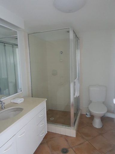 Bathroom 4, Princess Palm On The Beach, Gold Coast
