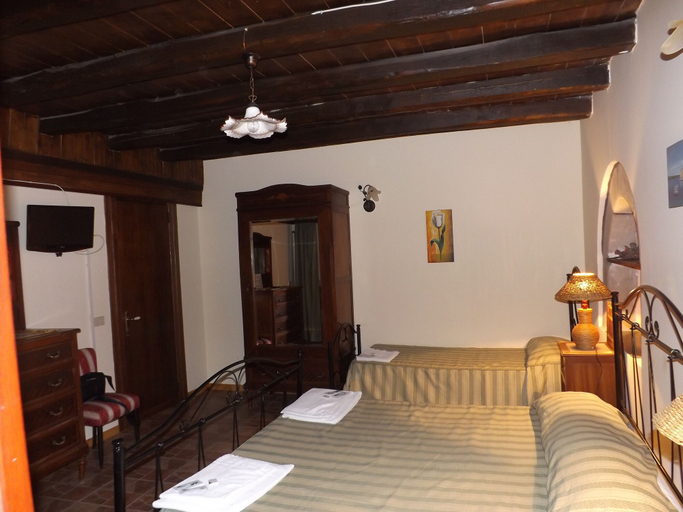 Bedroom 2, Albergo Diffuso Borgo Santa Caterina "Quartiere Ebraico", Catania