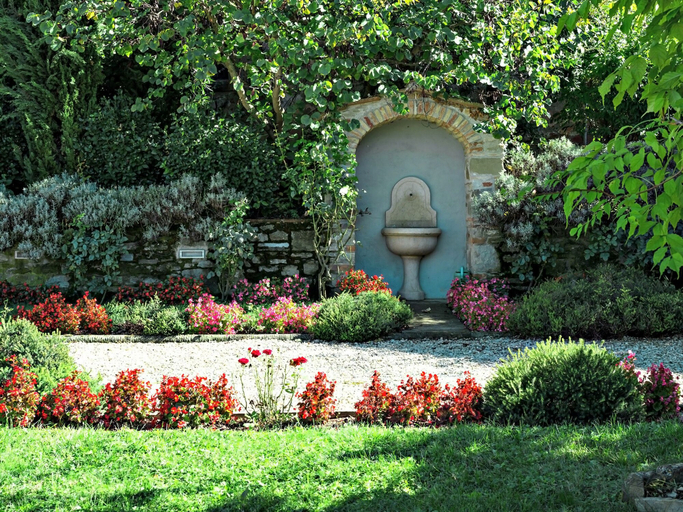 Others 4, Villa Stefano, Florence