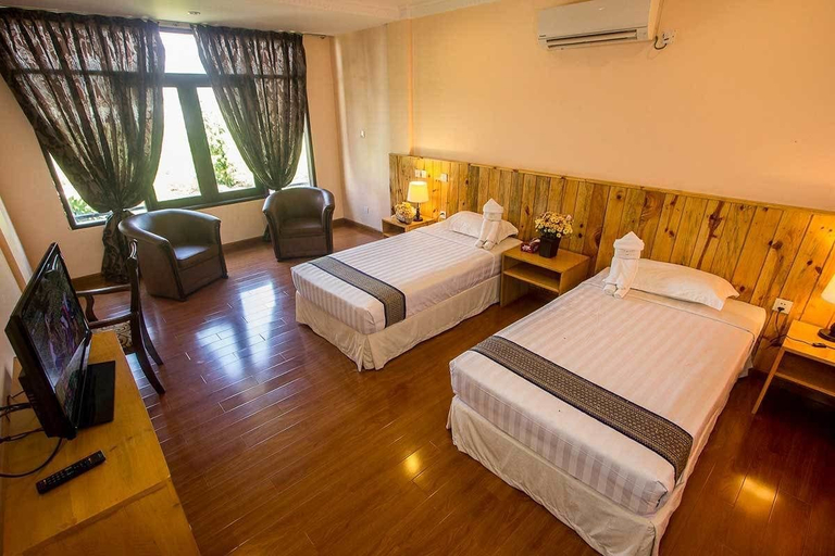 Bedroom 3, White Orchid Hotel, Taunggye