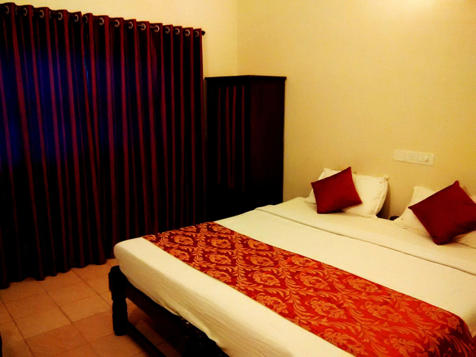 Bedroom 4, Ruffles Beach Resort, North Goa