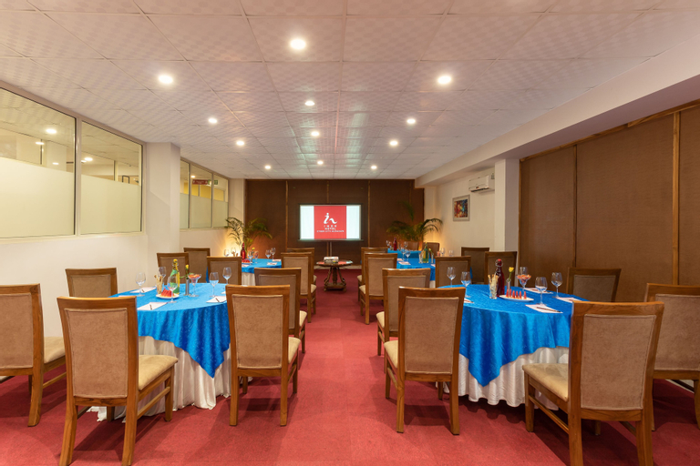 Food & Drinks 5, Inde Hotel Cyber City, Gurgaon