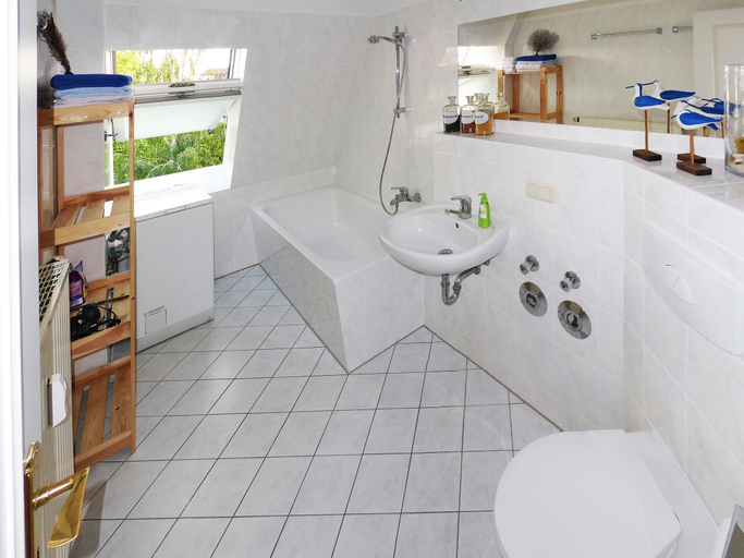 Bathroom, Ferienwohnung Weissbach, Dresden