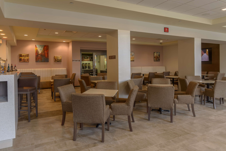 Food & Drinks 5, Hampton Inn by Hilton Zacatecas, Zacatecas