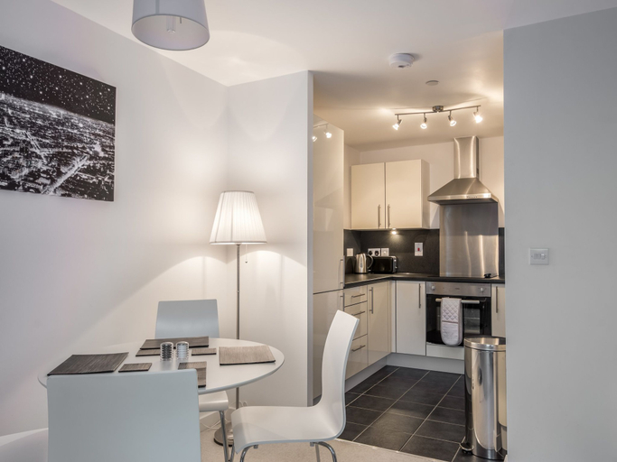 Others 5, Luxury City View, Bedfordshire
