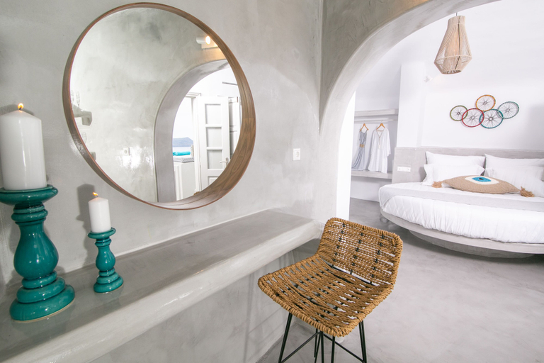 Bedroom 3, Kaleidoscope Cave Houses Oia, South Aegean