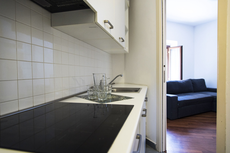 Private kitchen 3, Hidden Retreat near Duomo, Milano