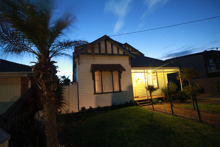 Exterior & Views 2, Pelican Sands Bed & Breakfast, Greater Geelong - Pt B