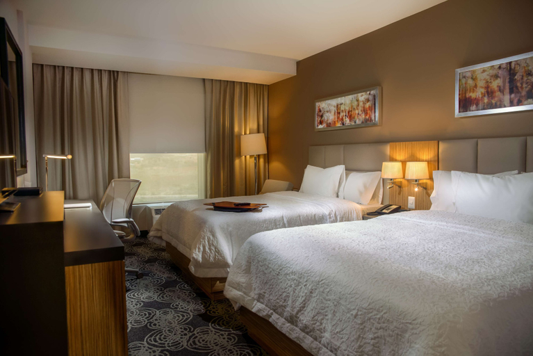 Bedroom 3, Hampton Inn by Hilton Zacatecas, Zacatecas