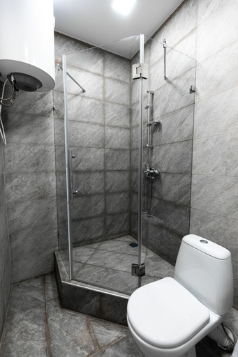 Bathroom 3, More Apartments na Khutorskoy 63 - 2, Sochi gorsovet