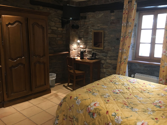 Bedroom 3, Les Magnolias Hôtel, Aveyron