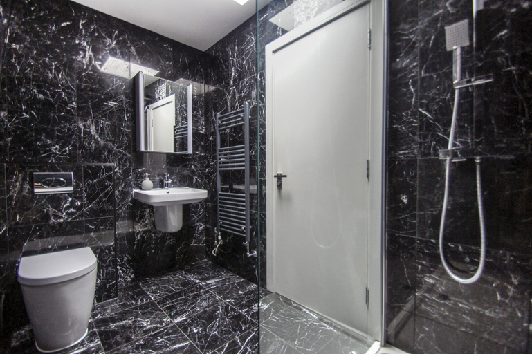 Bathroom 4, Steine House Central by Brighton Holiday Lets, Brighton and Hove