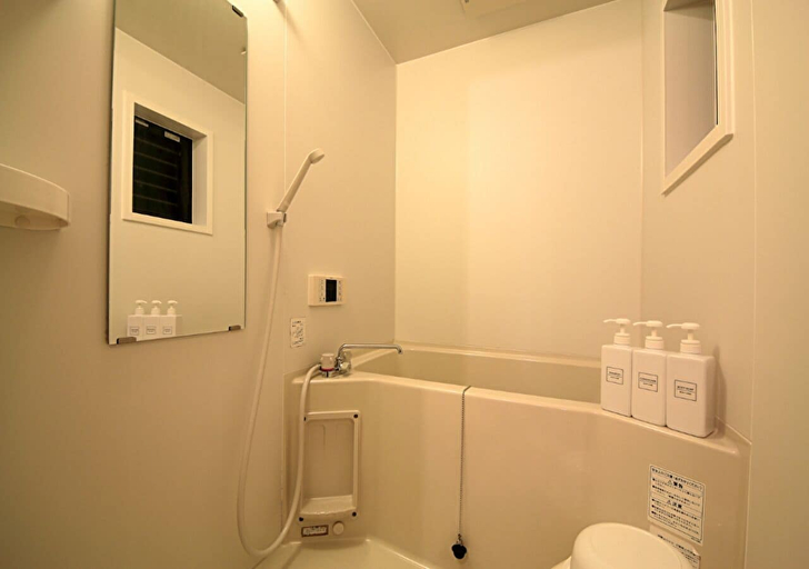 Bathroom 3, Kyo Maimai, Kyoto