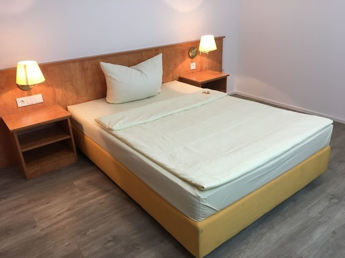 Bedroom 4, Main Kinzig Hotel am Limes, Main-Kinzig-Kreis