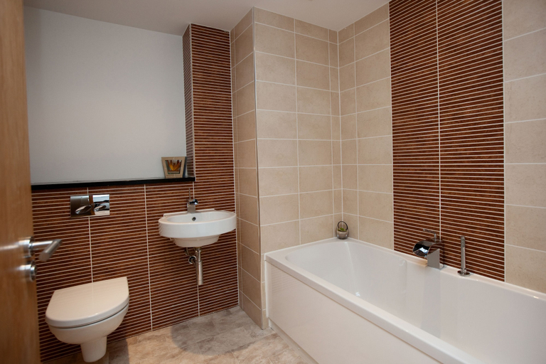 Bathroom 4, The Spires Serviced Apartments Glasgow, Glasgow