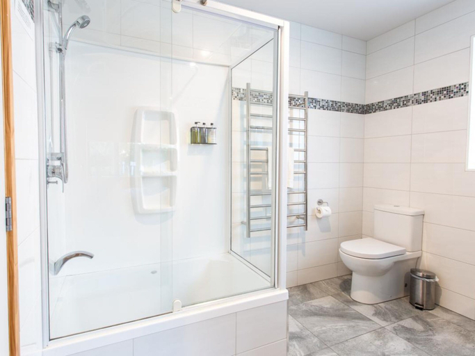 Bathroom, Motueka Apartment, Tasman