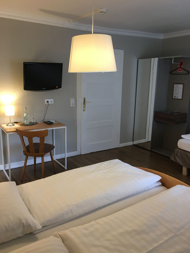 Bedroom 4, Hotel & Restaurant Zur Moselterrasse, Trier-Saarburg