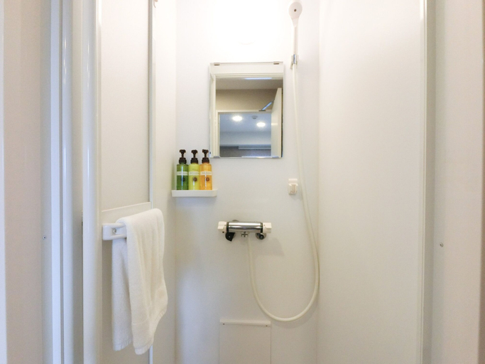 Bathroom 4, The Light Inn Tokyo Toneri, Kita