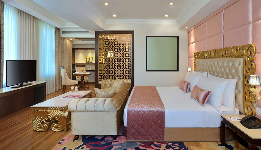 Bedroom 3, Radisson Chandigarh Zirakpur, Sahibzada Ajit Singh Nagar