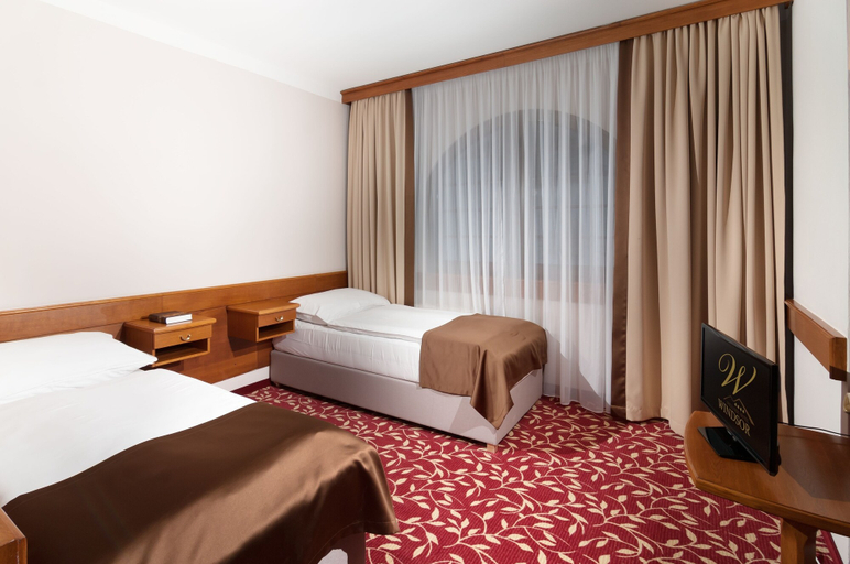 Bedroom 3, Wellness Hotel Windsor, Trutnov