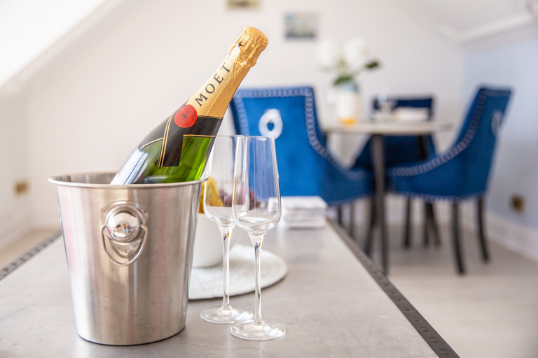 Food & Drinks 4, Sea View Penthouse, Norfolk