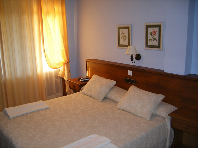 Bedroom 4, Hotel Palazio, Huesca
