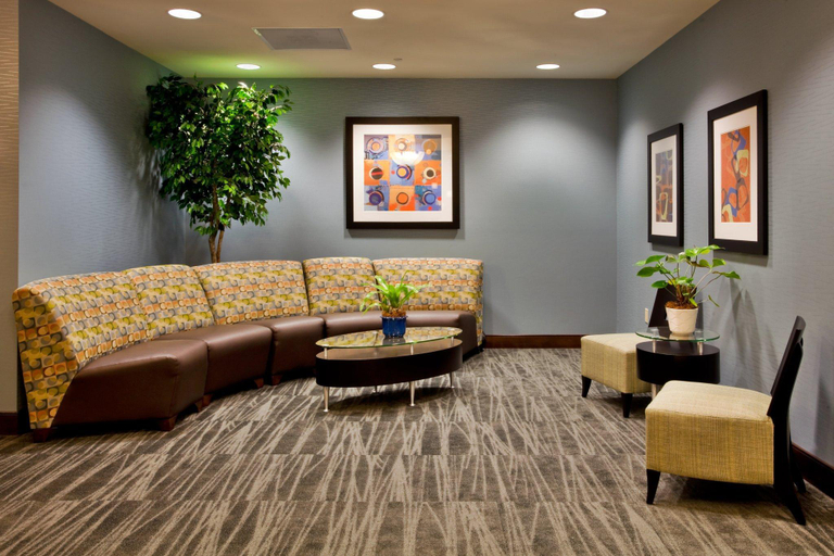 Public Area 2, Holiday Inn Express & Suites LARGO-CLEARWATER by IHG, Pinellas