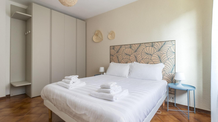 Bedroom 3, Il Borgo Apartments C2 - Sv-d600-navi44btc, Savona