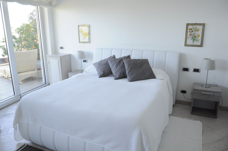 Bedroom 3, Maison Blanche Luxury B&B Taormina, Messina