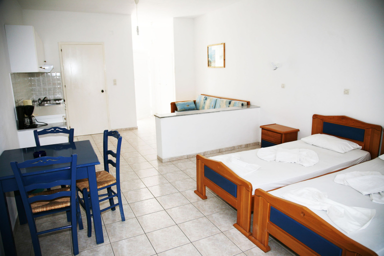 Bedroom 2, Zeus Hotel, North Aegean