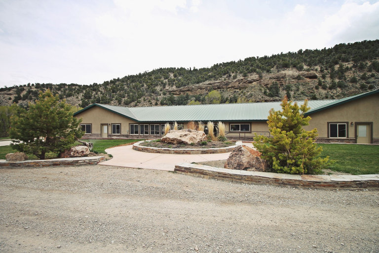 Exterior & Views 2, Hidden Canyon Retreat, White Pine