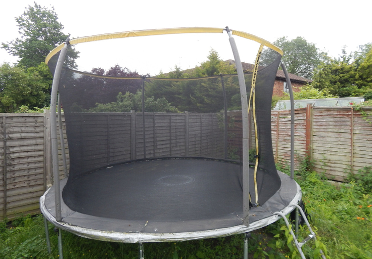 Sport & Beauty, Cherry Palace 3 BD Parking Spaces groups, Cambridgeshire