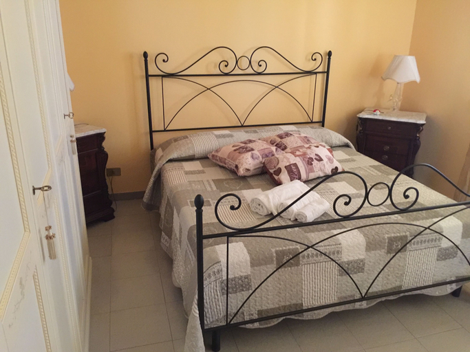 Bedroom 4, B&B Villa Prisiclla, Palermo