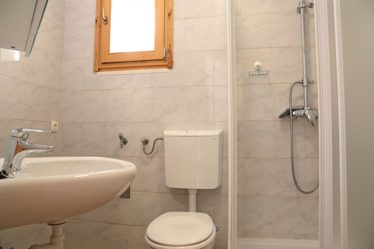 Bathroom 4, Villa Korculaholidays, Korčula
