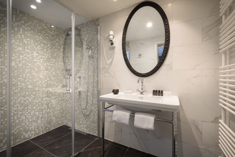 Bathroom 5, Hotel Imperial - Liburnia, Opatija/Veprinac
