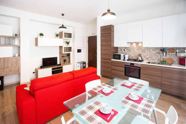 Others 3, Home Hotel - Rogoredo 27, Milano