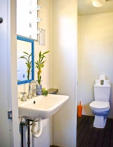 Bathroom 4, The Eco Beachcamp Retreat, Maryborough