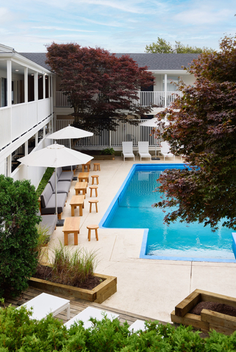 Exterior & Views 2, Parker Beach Lodge, Barnstable