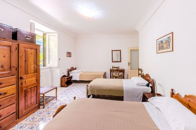 Bedroom 3, Residence Villa Rosa, Salerno