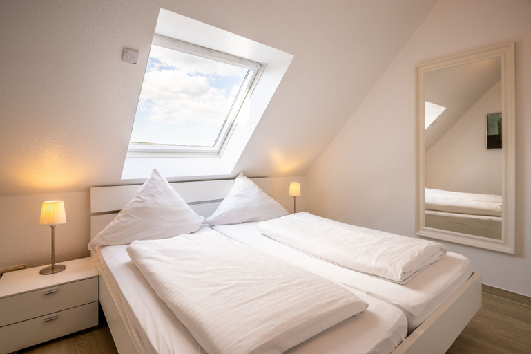 Bedroom 2, Gemünder Ferienpark Salzberg, Euskirchen