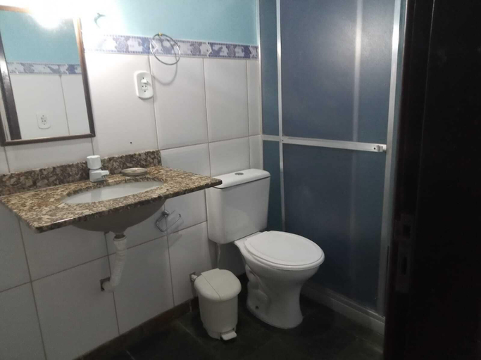 Bathroom 4, Recanto das Tartarugas Aluguel Economico, Arraial do Cabo