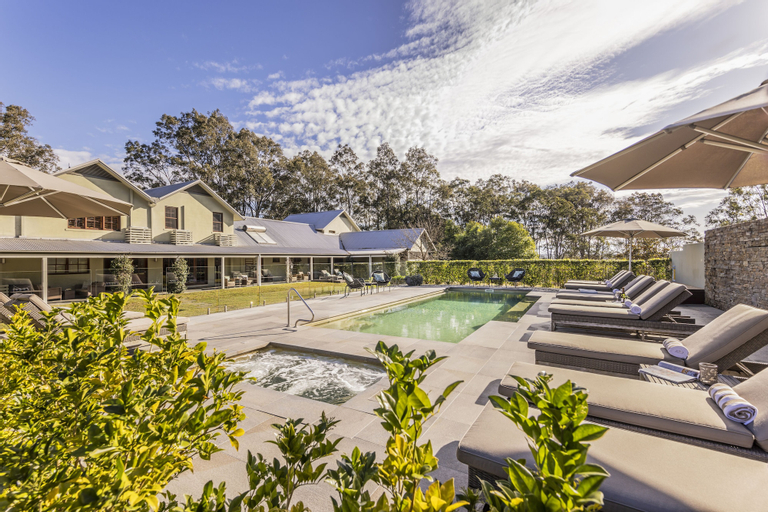 Exterior & Views 1, Spicers Vineyards Estate, Singleton