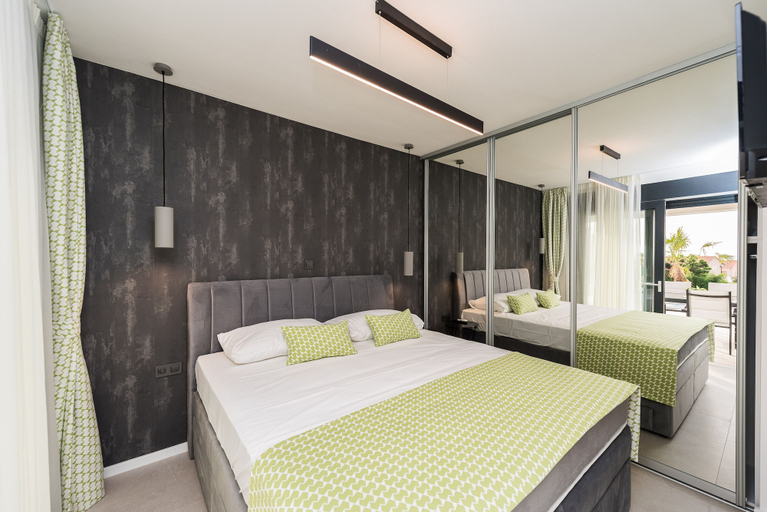 Bedroom 2, Luxury villas Joy, Novalja